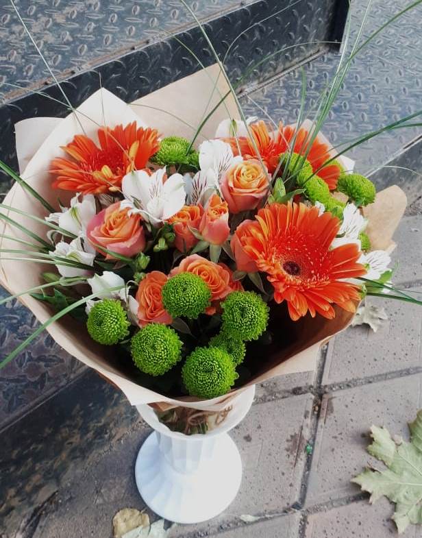 Букет цветов из: Герберы, Хризантемы, Альстромерии и Розы в Ковылкино
