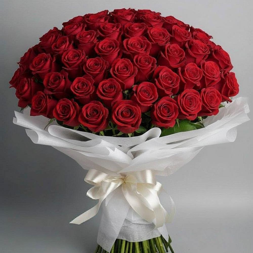 Букет 101 Красная роза Блэк Мэджик в Ковылкино