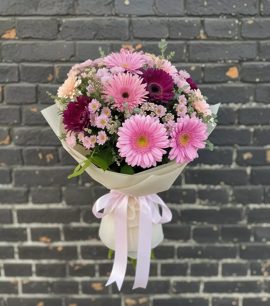 Букет цветов из: Герберы и Хризантемы в Ковылкино