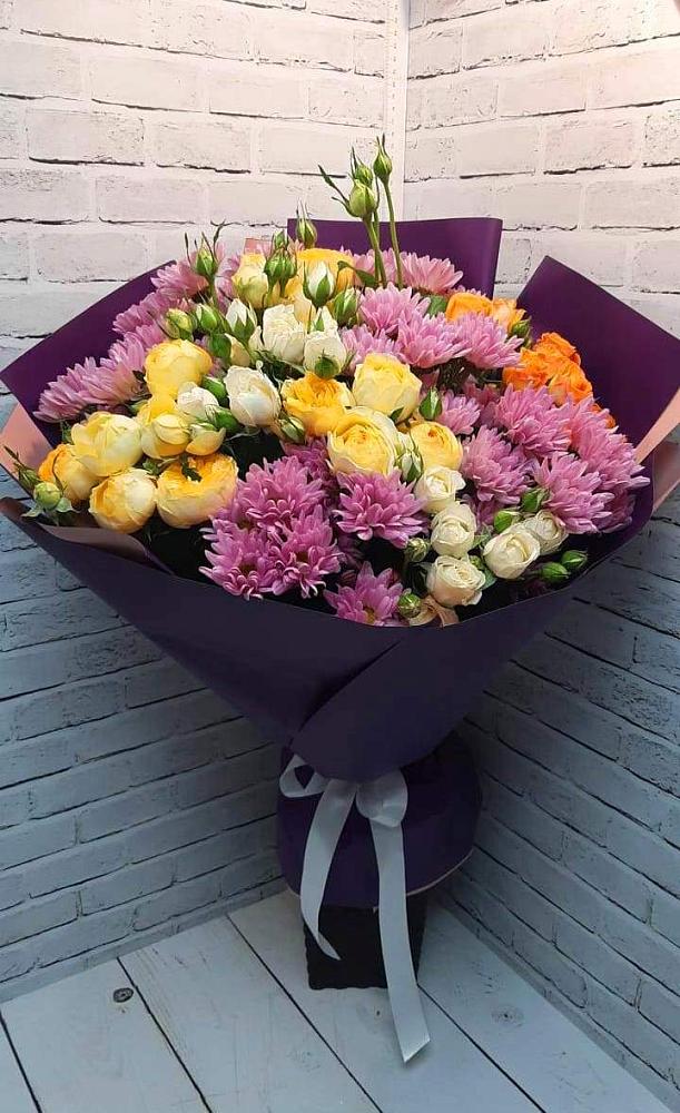 Букет цветов из: Хризантемы и Розы в Ковылкино