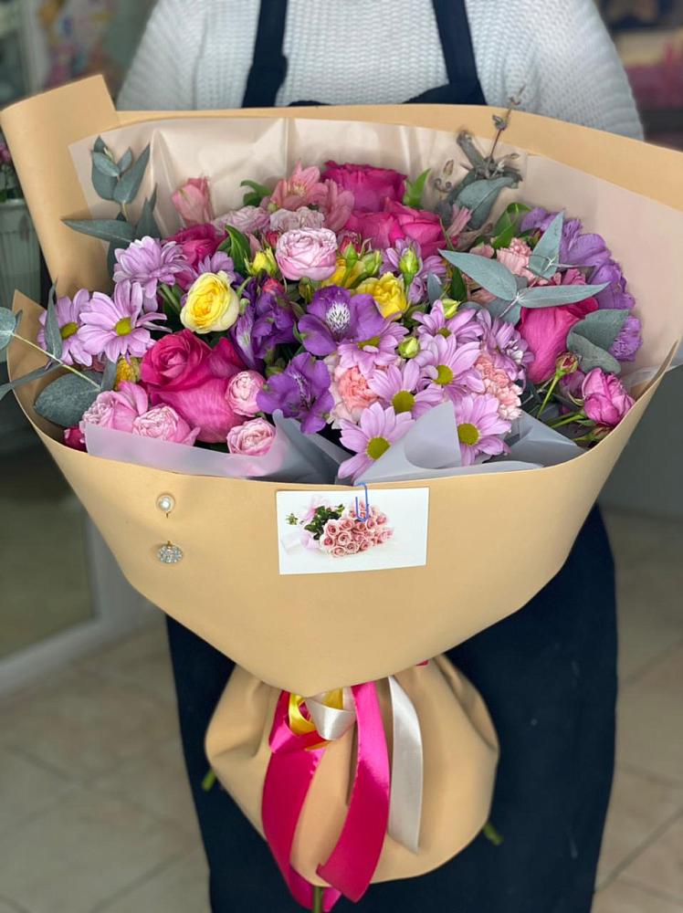 Букет цветов из: Хризантемы, Гвоздики и Альстромерии в Ковылкино