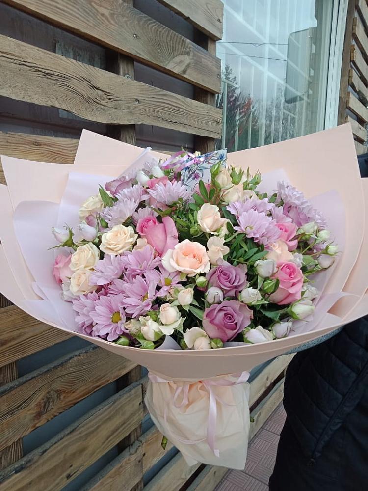 Букет цветов из: Розы и Хризантемы в Ковылкино