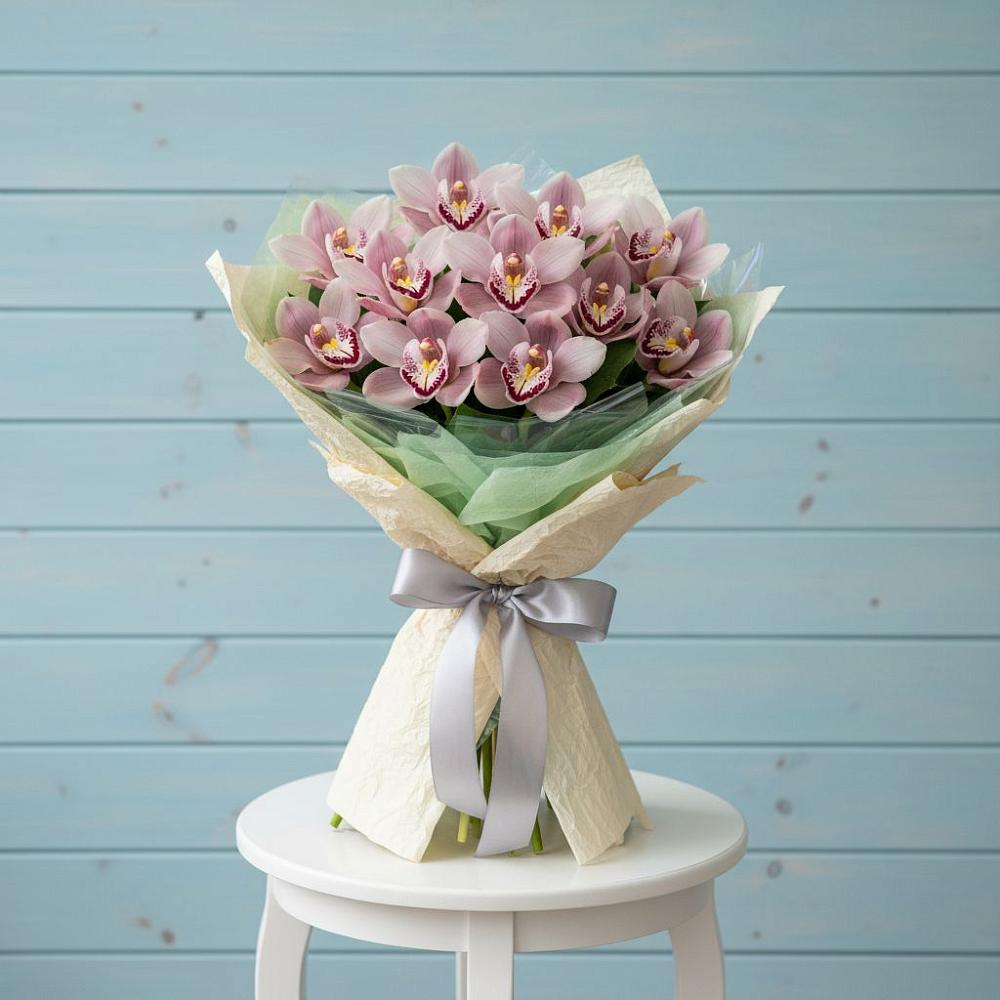 Букет цветов из: Орхидеи и Розы в Ковылкино