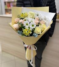 Букет цветов из:  Альстромерии, Розы и Хризантемы в Ковылкино