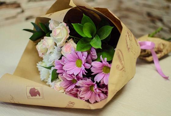 Букет цветов из: Розы и Хризантемы в Ковылкино