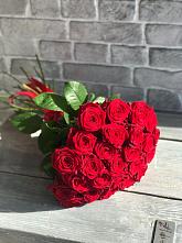 Красные розы Фридом в Ковылкино Букет Красные розы Фридом в Ковылкино