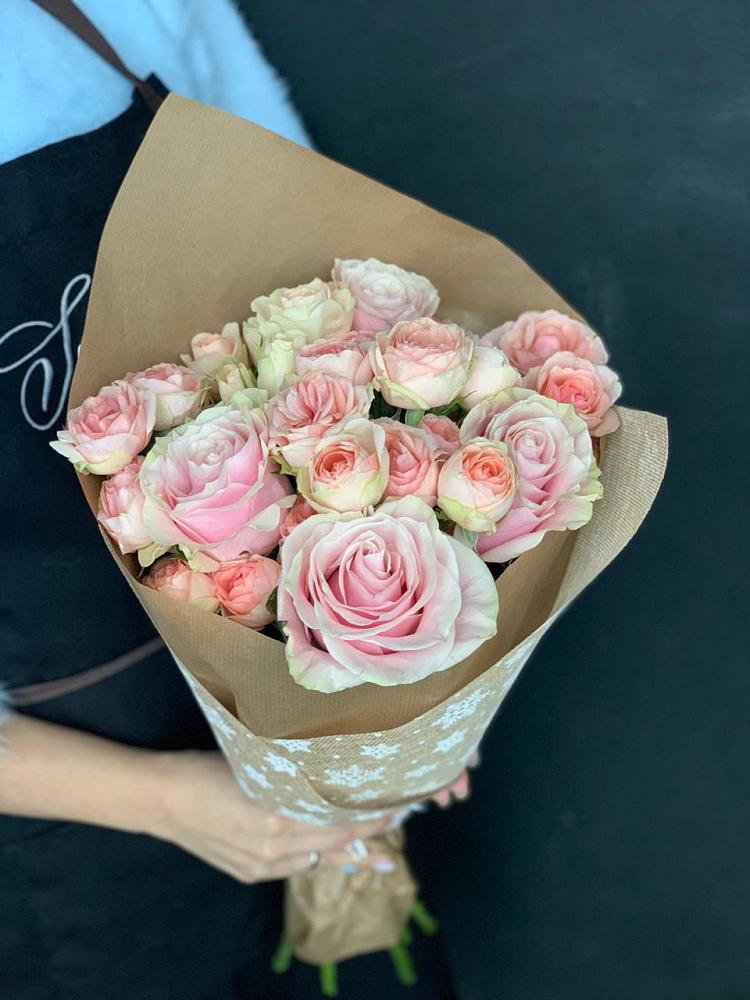 Букет цветов из: Хризантемы и Розы в Ковылкино