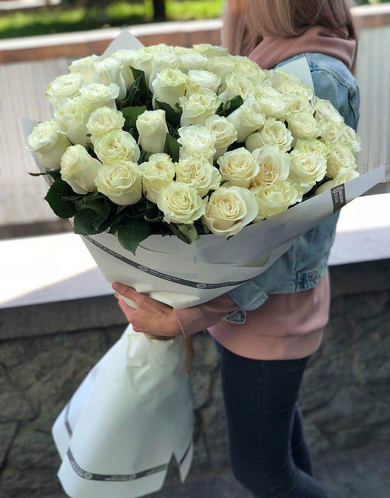 35 Белых роз в Ковылкино Букет 35 Белых роз в Ковылкино