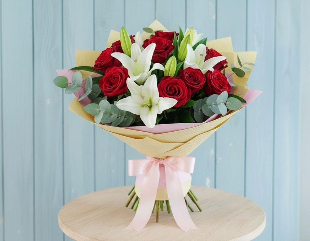 Букет цветов из: Лилии и Розы в Ковылкино